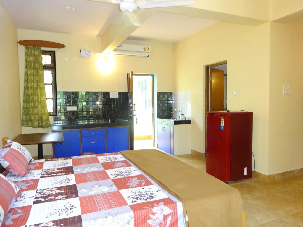 Pinto Guest House Кандолім Номер фото
