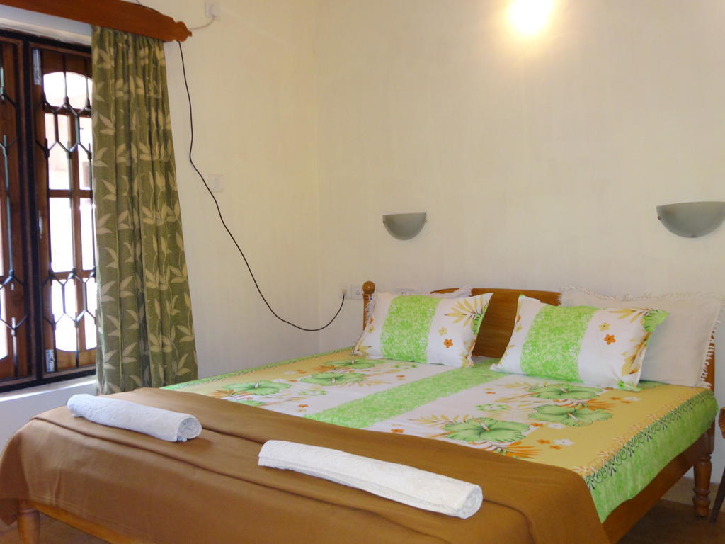 Pinto Guest House Кандолім Номер фото