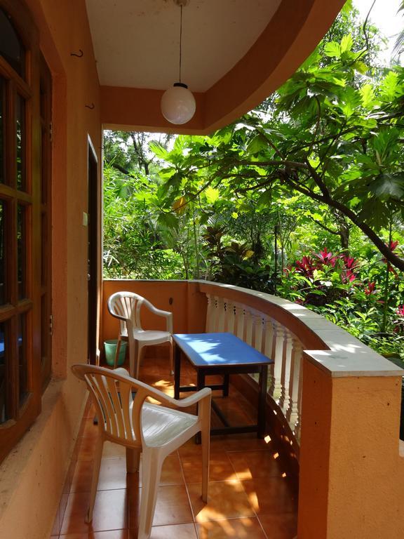Pinto Guest House Кандолім Номер фото