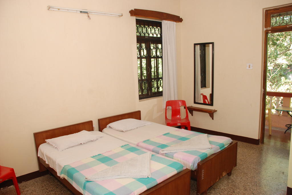 Pinto Guest House Кандолім Номер фото